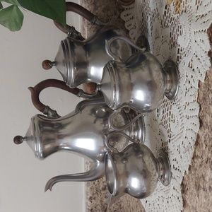 Royal Holland Daalderop KMD PEWTER Tea or Coffe Pot with Wood Hand